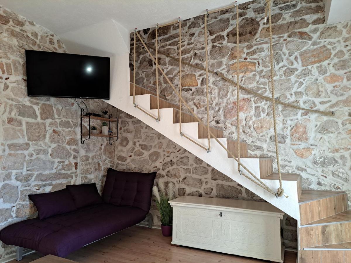 Villa Kuća Get Betina  Exterior foto