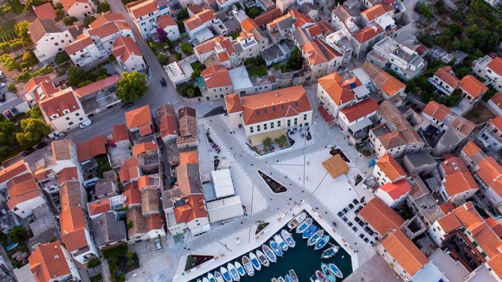 Villa Kuća Get Betina  Exterior foto